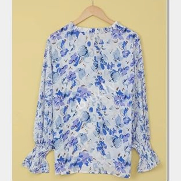 Women's Floral Print V Neck Tie Front Blouse in White Multi sz small - Picture 6 of 7